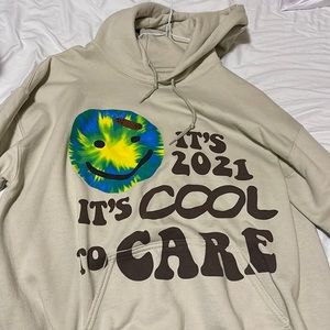 Lonely Ghost it’s cool to care sweatshirt size L